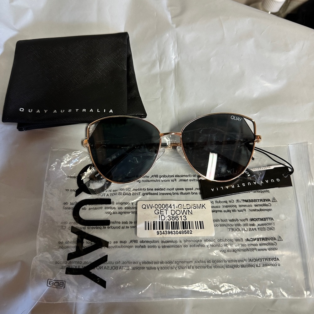 Quay Sunglasses - Get Down (women’s)